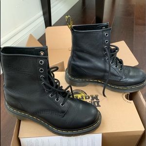 Doc Martens Black leather WORN ONCE